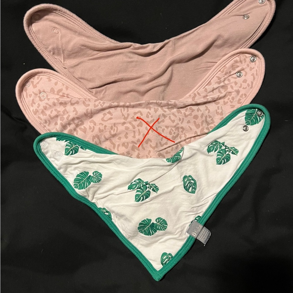 KYTE baby bibs